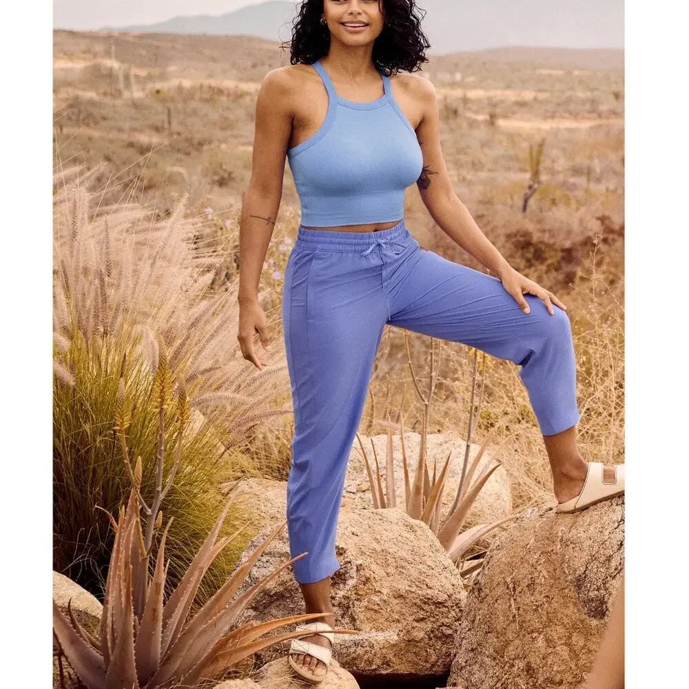Athleta Arrival Travel Capri Pants Dark Adonis Blue Jogger